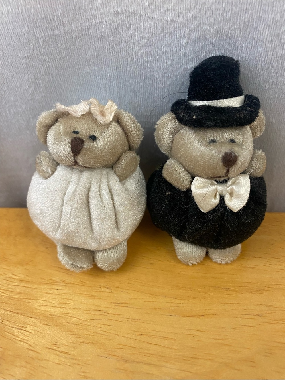 Russ Berrie Mini Bride and Groom Teddy Bear Pair